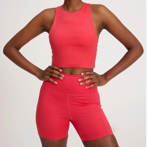 Girlfriend Collective Geranium High-rise Run Short 4.75” inseam - Picture 1 of 5